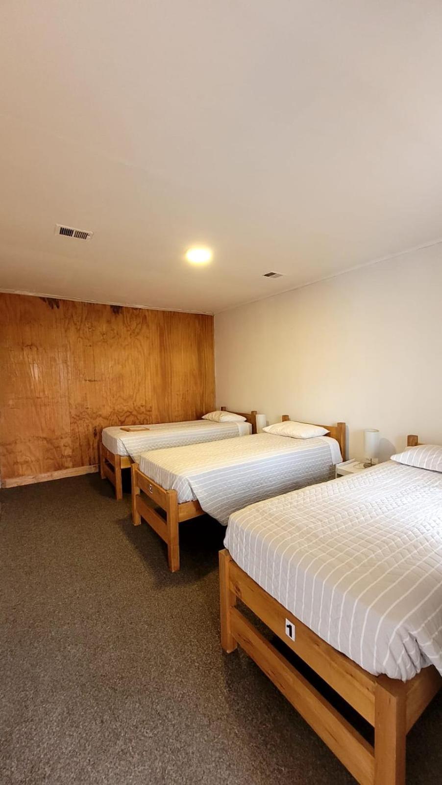Hostel Natales Puerto Natales Exterior photo